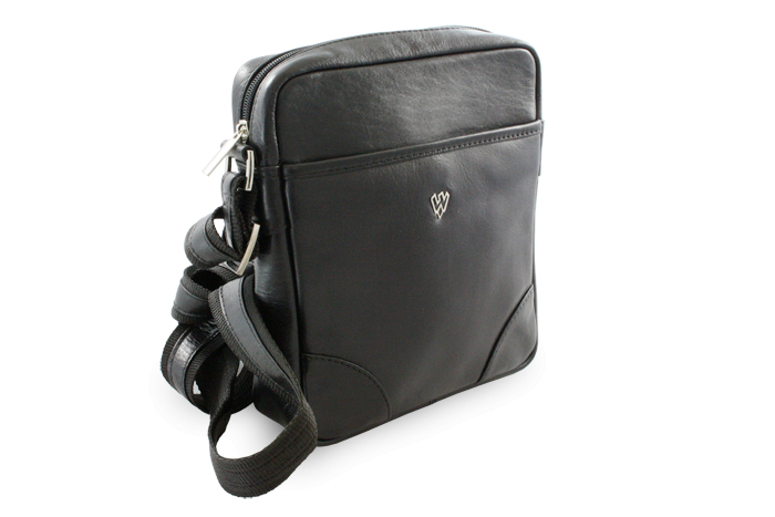 Batohy a tašky - Malý černý kožený crossbag 215-1711-60